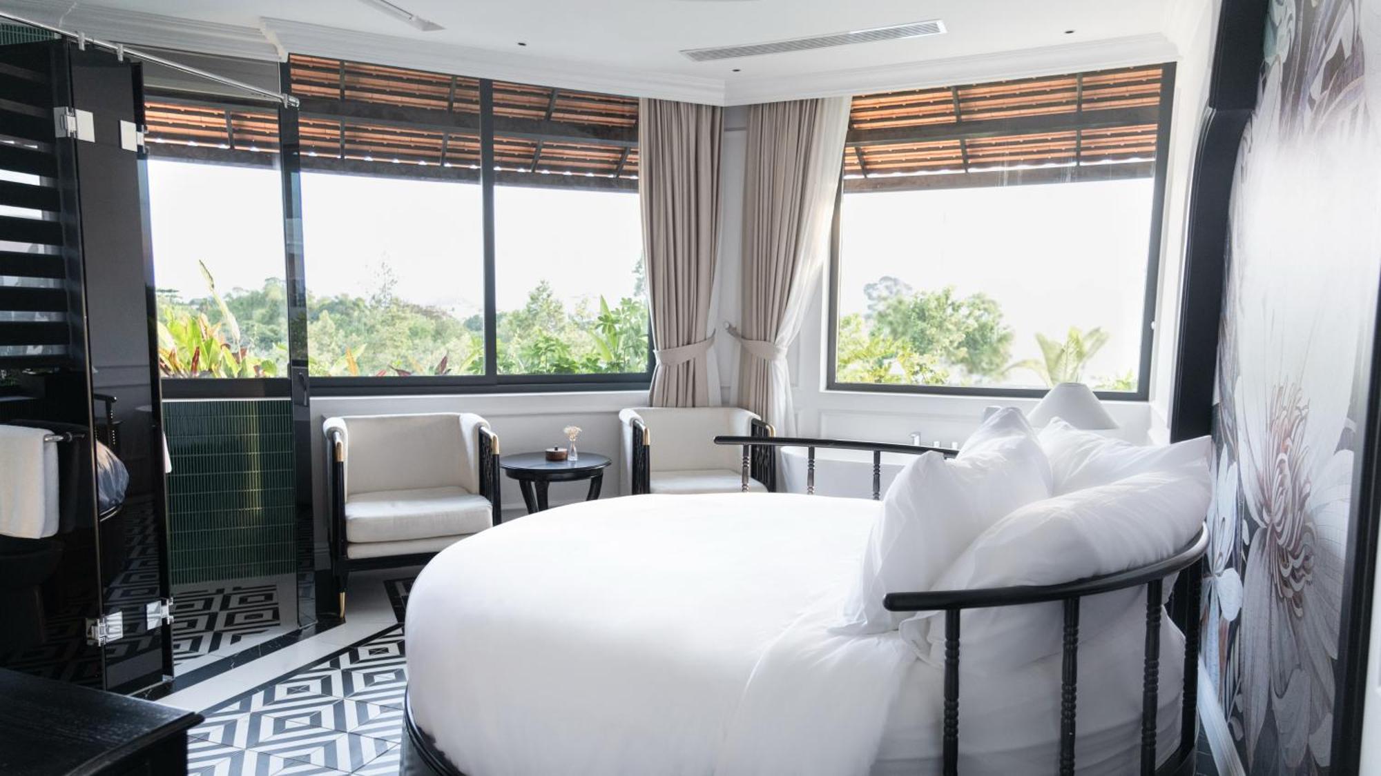 The City Boutique Hotel Бьенхоа Экстерьер фото