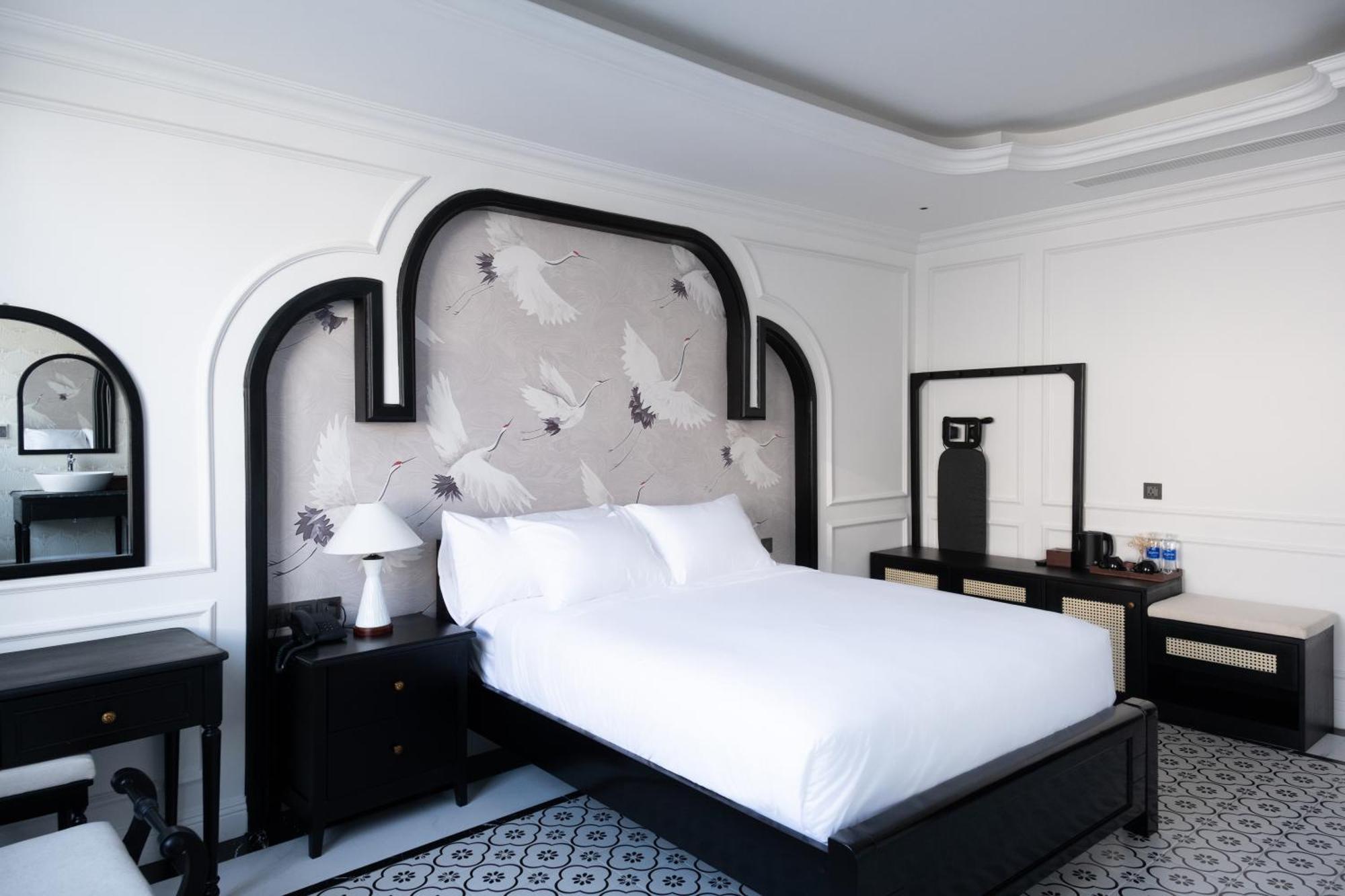 The City Boutique Hotel Бьенхоа Экстерьер фото